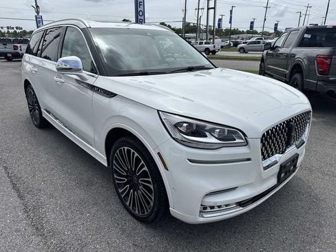 Used 2021 Lincoln Aviator Black Label w/ Dynamic Handling Package AWD/4WD image 3