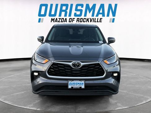 Used 2024 Toyota Highlander LE image 8