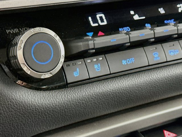 Certified 2024 Toyota Tundra Limited AWD/4WD image 27