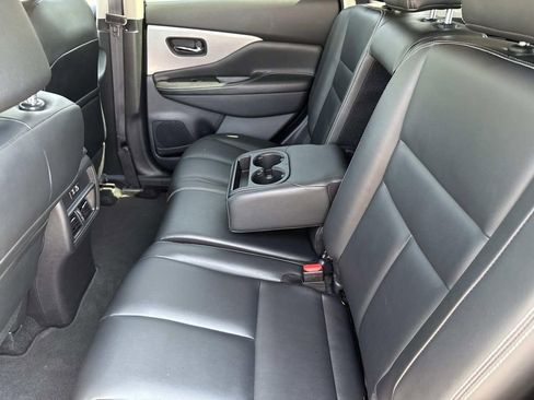 Used 2024 Nissan Murano SV image 11