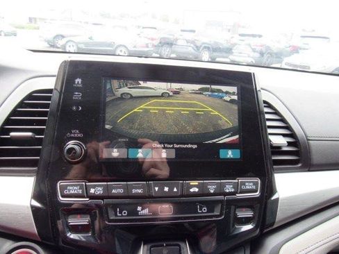 Used 2019 Honda Odyssey EX-L image 18
