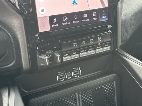 New 2026 RAM 5500 Tradesman w/ Laramie Trim Package image 24