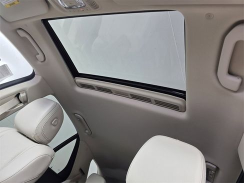 New 2026 Mercedes-Benz GLE 350 4MATIC image 9