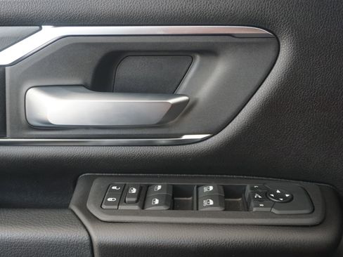 Used 2025 RAM 1500 Big Horn image 15