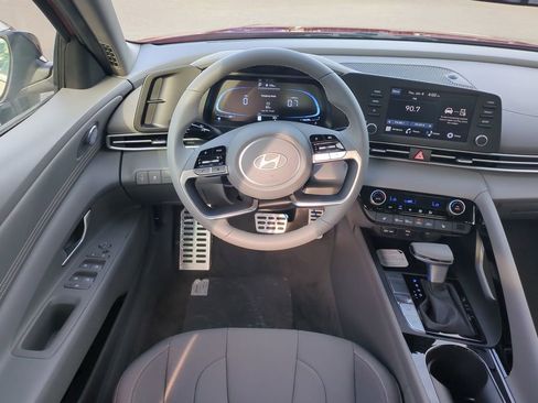 New 2026 Hyundai Elantra SEL Sport image 17