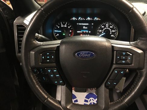 Used 2020 Ford F150 XLT w/ Equipment Group 302A Luxury image 8