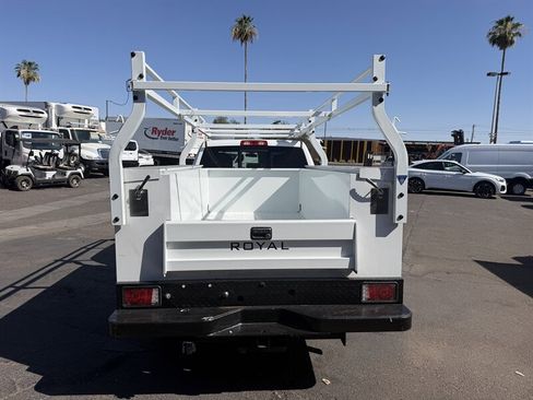 Used 2023 RAM 2500 Tradesman RWD image 4