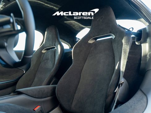 New 2026 McLaren Artura image 22