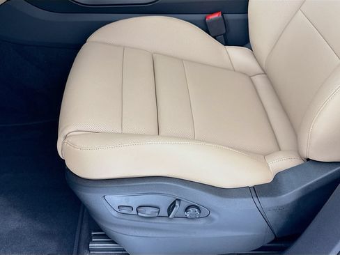 New 2026 Porsche Cayenne AWD/4WD image 13