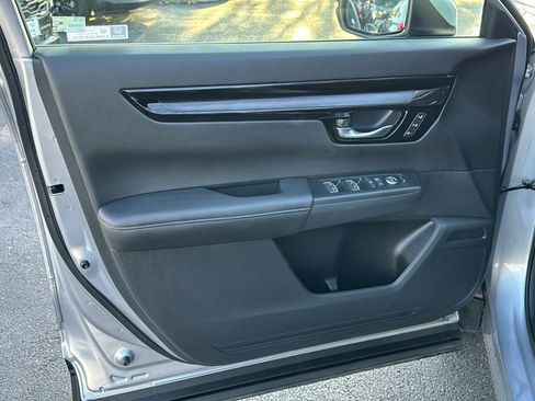 Used 2026 Honda CR-V EX-L image 11