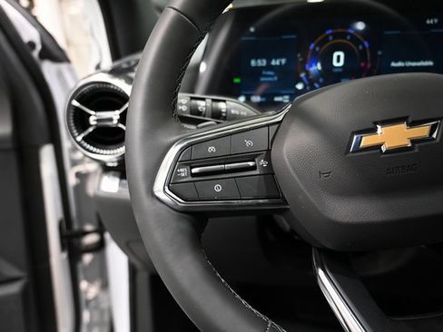 New 2026 Chevrolet Equinox LT w/ Convenience Package II image 22