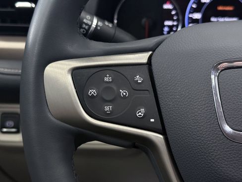 Used 2023 GMC Acadia Denali w/ Denali Ultimate Package image 49