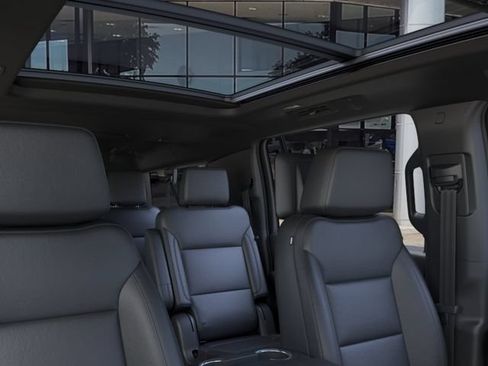 New 2026 Chevrolet Suburban Z71 w/ Z71 Off-Road Package AWD/4WD image 24