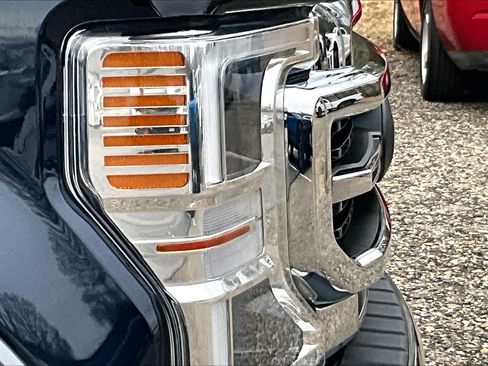 Used 2022 Ford F350 Lariat w/ Lariat Ultimate Package image 29