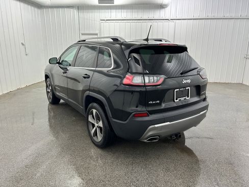 Used 2019 Jeep Cherokee Limited AWD/4WD image 23