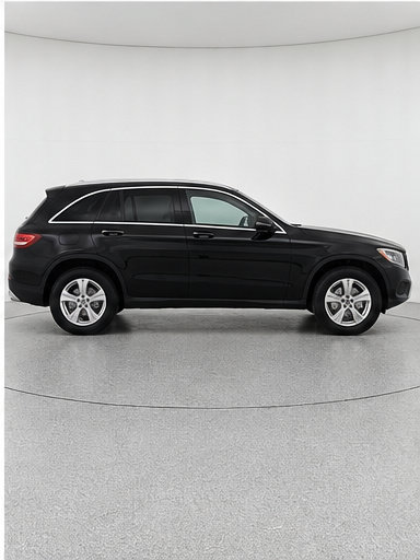 Used 2018 Mercedes-Benz GLC 300 4MATIC image 6