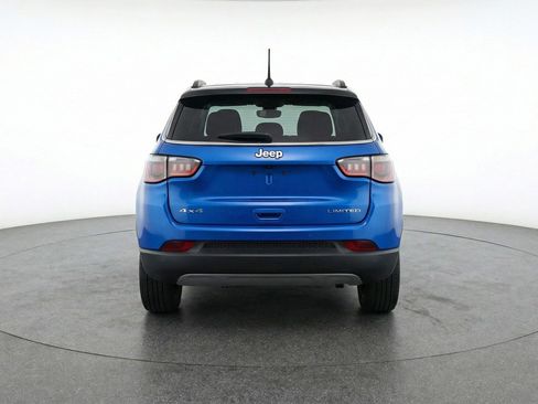 Used 2025 Jeep Compass Limited AWD/4WD image 6