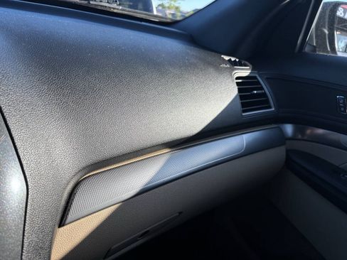 Used 2017 Ford Explorer 4WD image 23