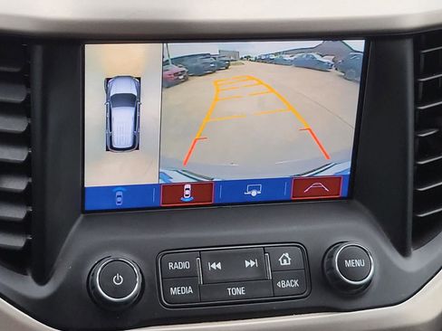 Used 2017 GMC Acadia Denali w/ Technology Package FWD image 27