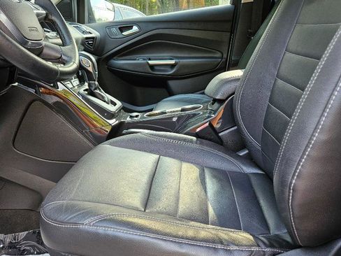 Used 2014 Ford Escape Titanium image 12