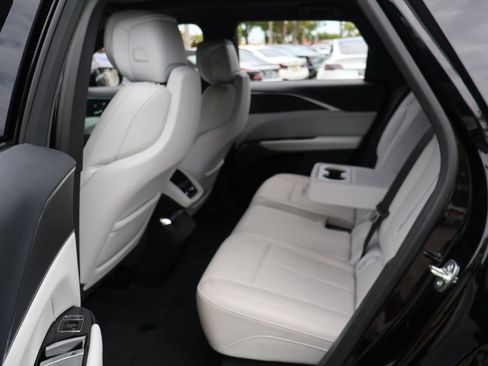 Used 2025 Cadillac Lyriq Luxury RWD image 39