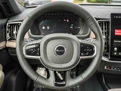 New 2026 Volvo XC90 T8 Plus image 23