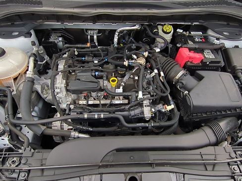 Used 2022 Ford Escape SE image 25