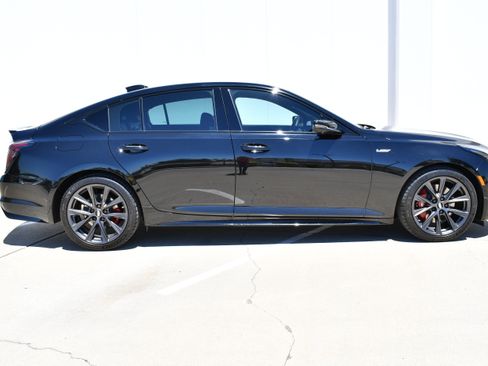 Used 2026 Cadillac CT5 V w/ Technology Package RWD image 7