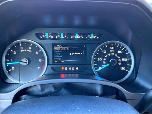 Used 2017 Ford F150 XLT w/ Equipment Group 302A Luxury image 21