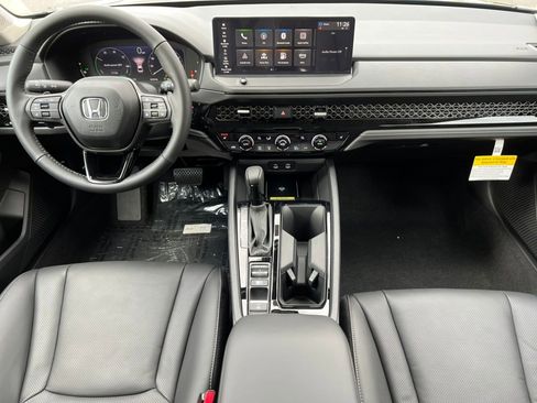 New 2025 Honda Accord EX-L image 3