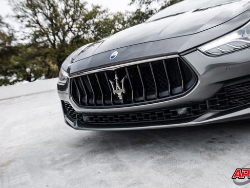 Used 2021 Maserati Ghibli S Q4 image 23