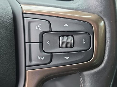 Used 2020 Chevrolet Silverado 1500 High Country w/ Technology Package image 21