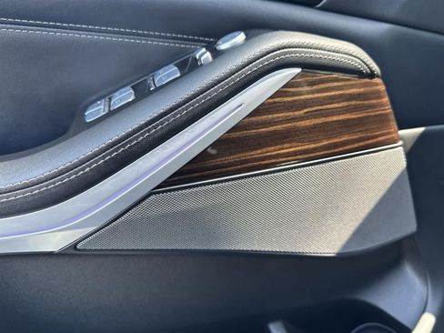 Used 2023 BMW X7 xDrive40i image 23