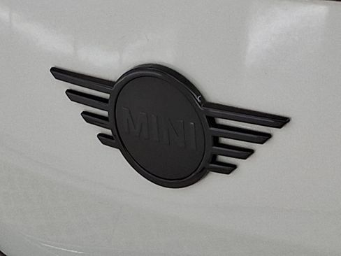 Certified 2023 MINI Cooper Clubman S FWD image 23