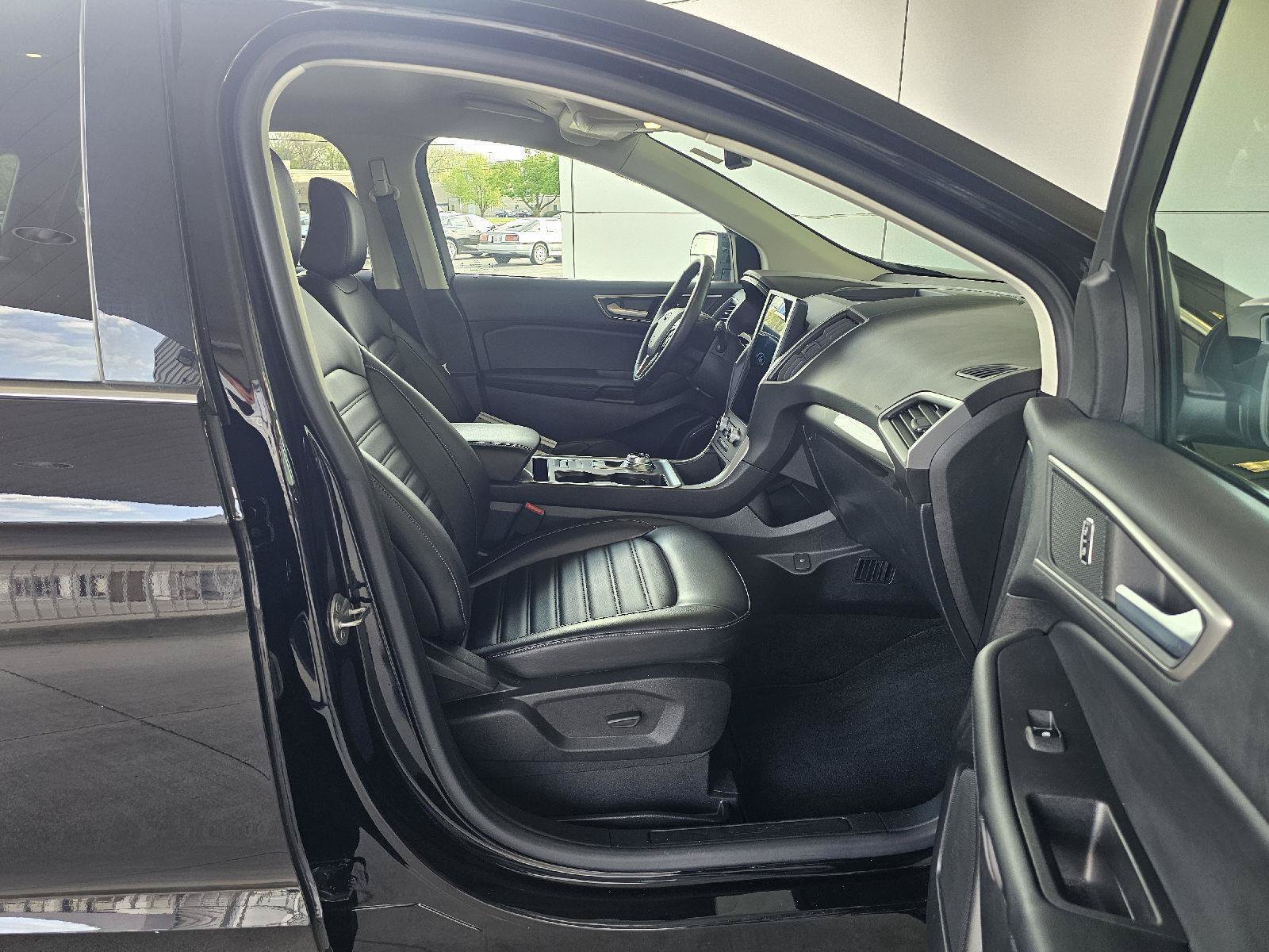Used 2023 Ford Edge SEL w/ Convenience Package AWD/4WD image 12