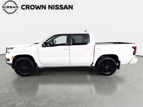 Certified 2026 Nissan Frontier SV w/ SV Convenience Package RWD image 8
