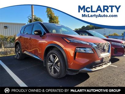 Used 2023 Nissan Rogue SL w/ SL Premium Package