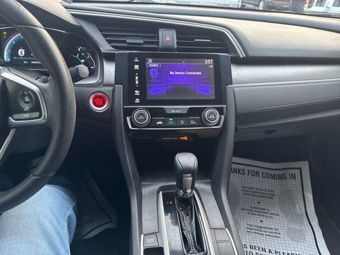 Used 2016 Honda Civic EX image 17