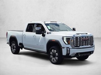 Used 2026 GMC Sierra 2500 Denali w/ Denali Reserve Package AWD/4WD video 3