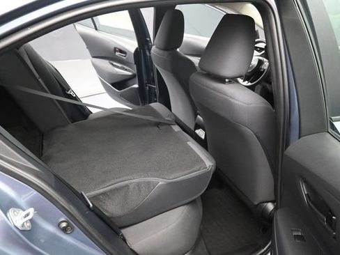 Used 2024 Toyota Corolla LE FWD image 27