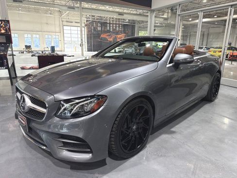 Used 2018 Mercedes-Benz E 400 4MATIC Cabriolet image 21