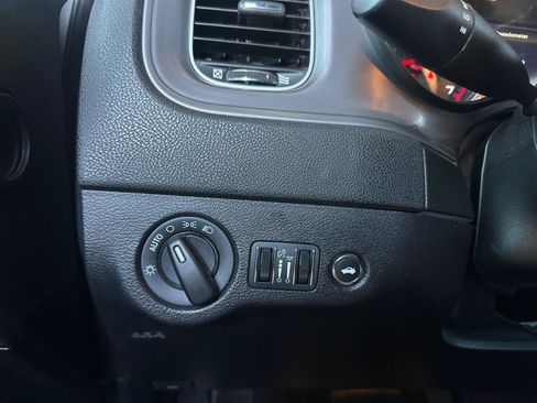 Used 2023 Dodge Charger SXT RWD image 18