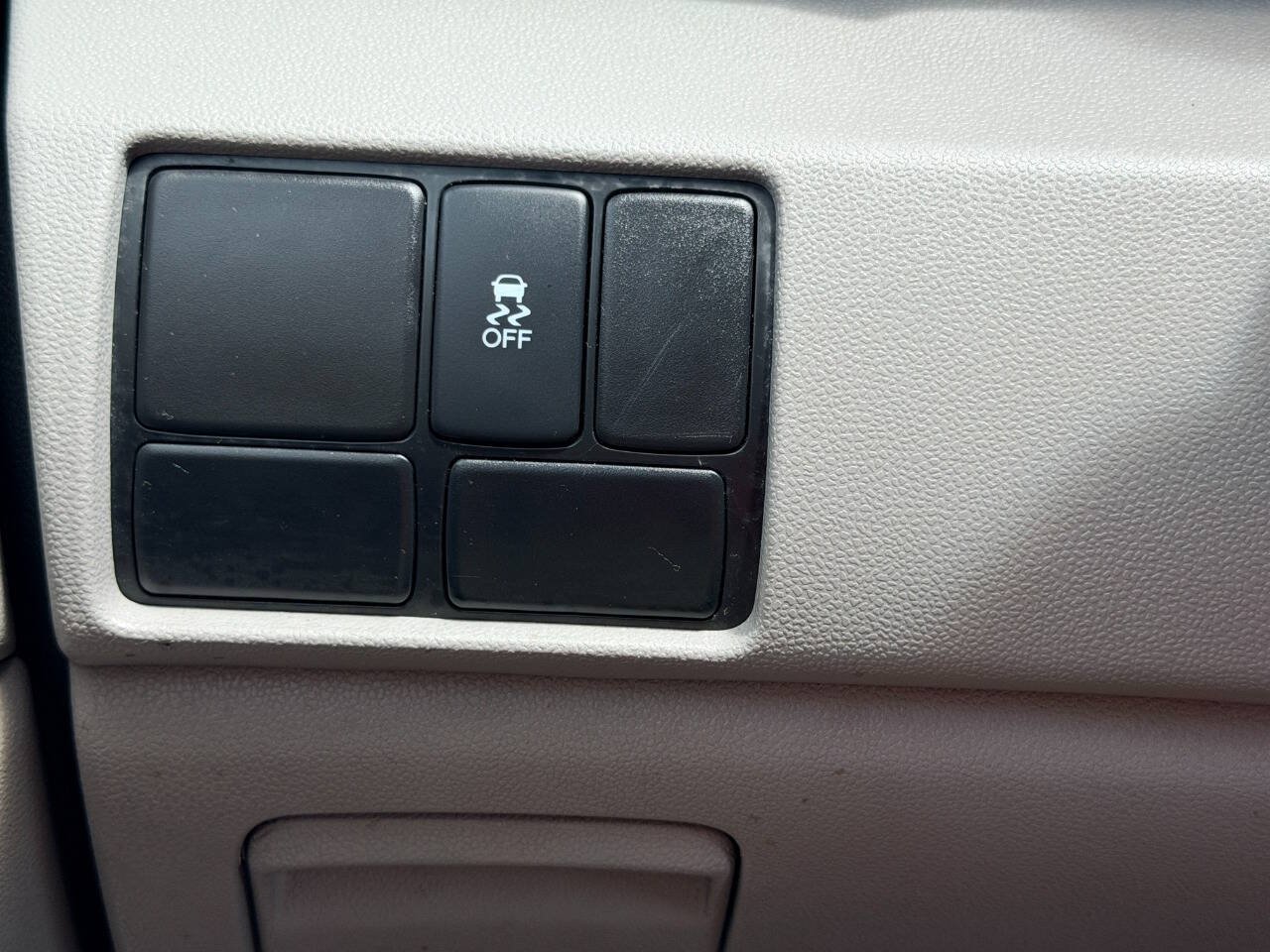 Used 2015 Honda Odyssey LX image 36