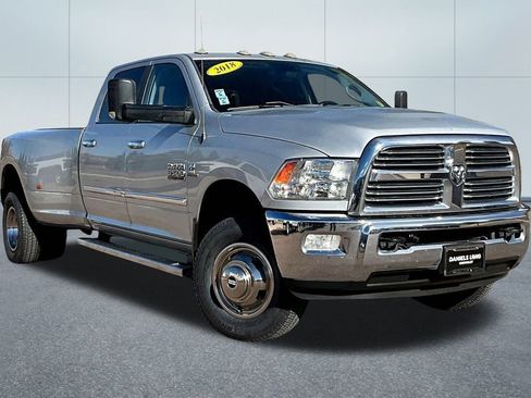 Used 2018 RAM 3500 Big Horn image 11