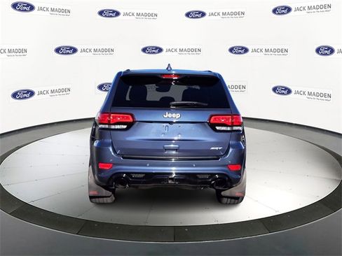 Used 2020 Jeep Grand Cherokee SRT image 4