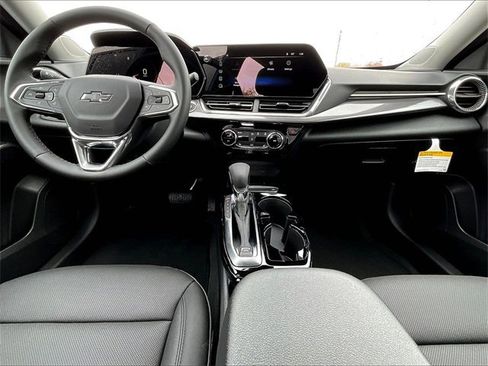 New 2026 Chevrolet Trax ACTIV w/ Sunroof Package image 10