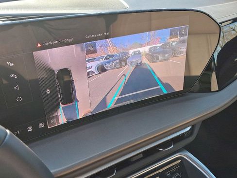 Certified 2025 Audi Q5 Premium Plus w/ Premium Plus image 15