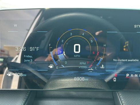Used 2026 Chevrolet Equinox LT FWD image 12