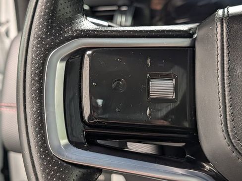 Used 2022 Land Rover Discovery Sport SE R-Dynamic image 20