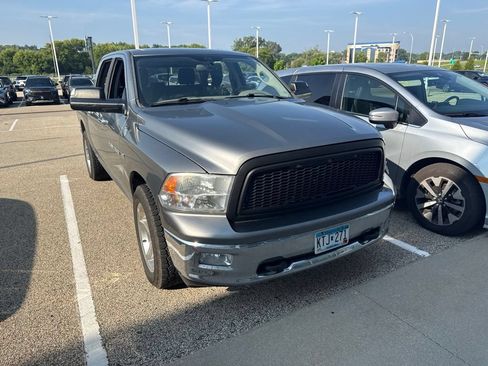Used 2011 RAM 1500 Big Horn AWD/4WD image 2